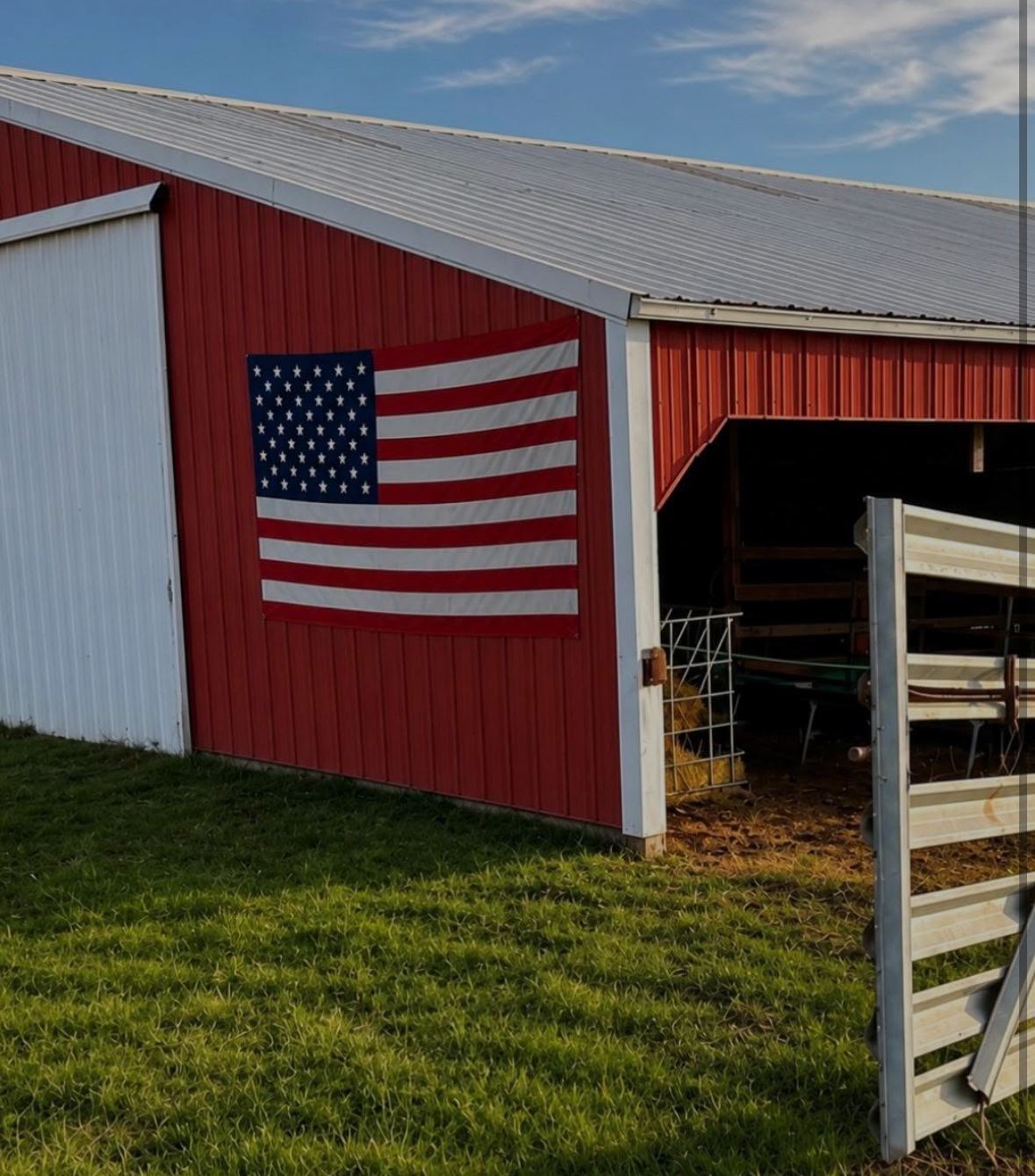 The barn at C-Ewe Farmstead